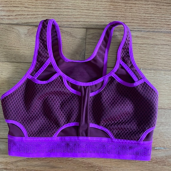 Nike Other - NWOT NIKE MESH SPORTS BRA SIZE S